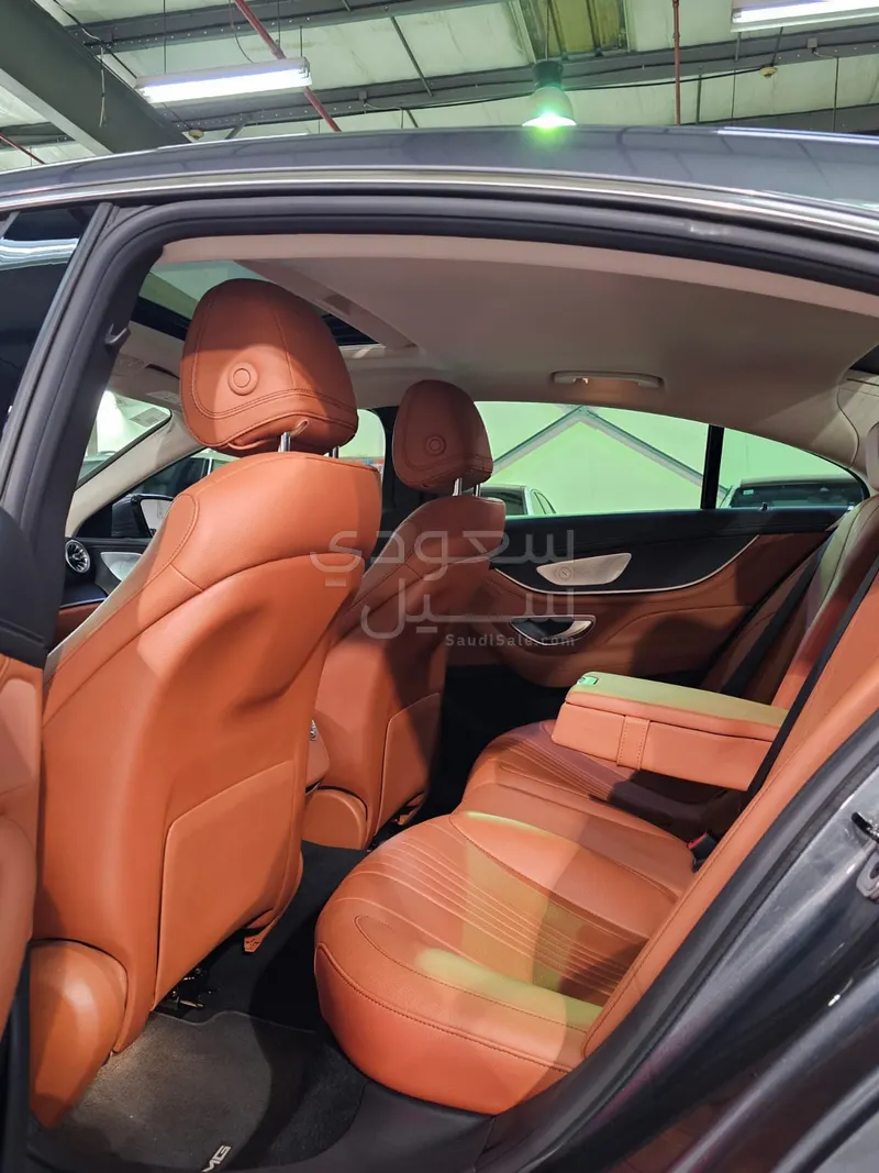 2022 مرسيدس - بنز سي إل إس 350