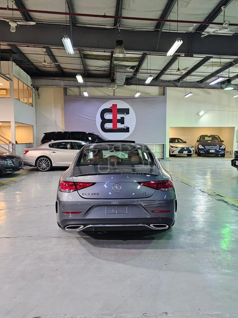 2022 مرسيدس - بنز سي إل إس 350