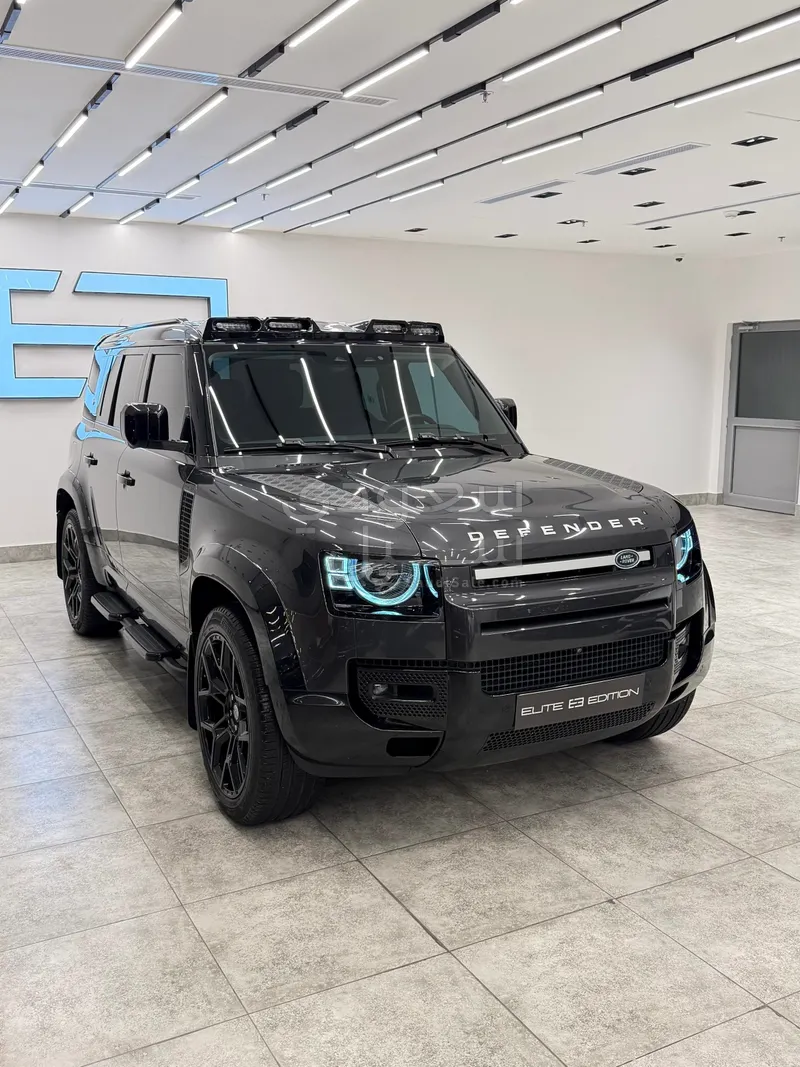 2022 لاند روفر ديفيندر اس