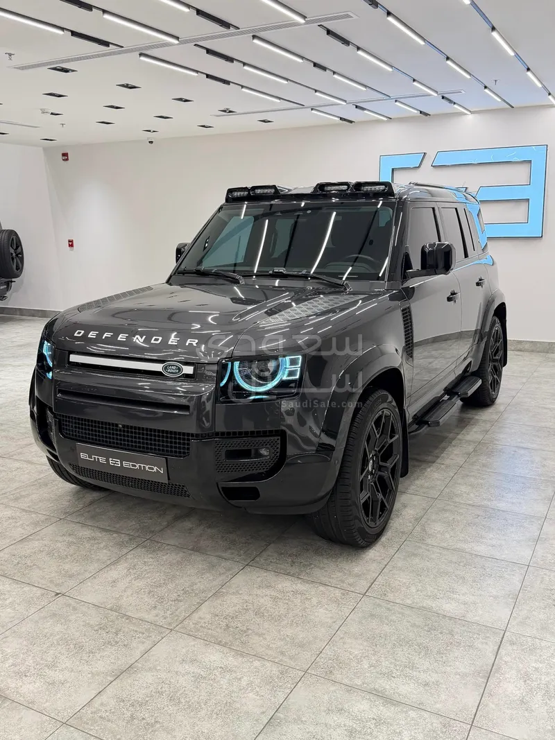 2022 لاند روفر ديفيندر اس
