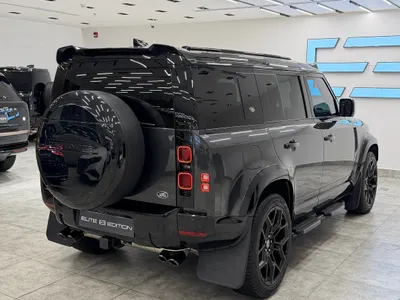 2022 لاند روفر ديفيندر اس