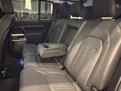 2022 لاند روفر ديفيندر اس