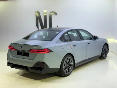 2026 بي ام دبليو الفئة الخامسة 520 أي