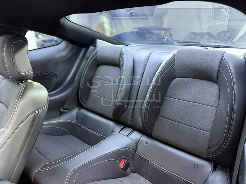 2024 فورد موستانغ جي تي