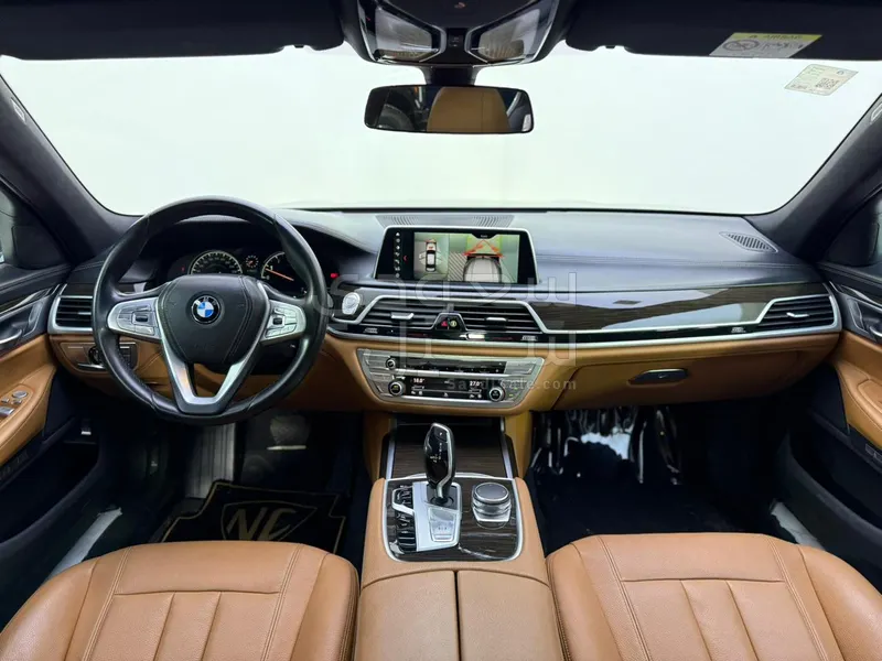 2017 بي ام دبليو الفئة السابعة 730 إل أي