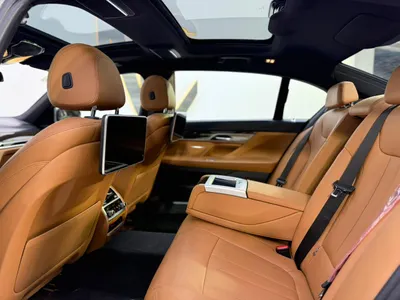 2017 بي ام دبليو الفئة السابعة 730 إل أي