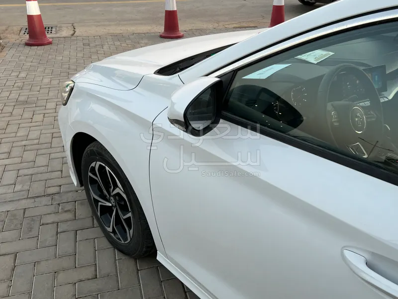 2024 ام جي جي تي