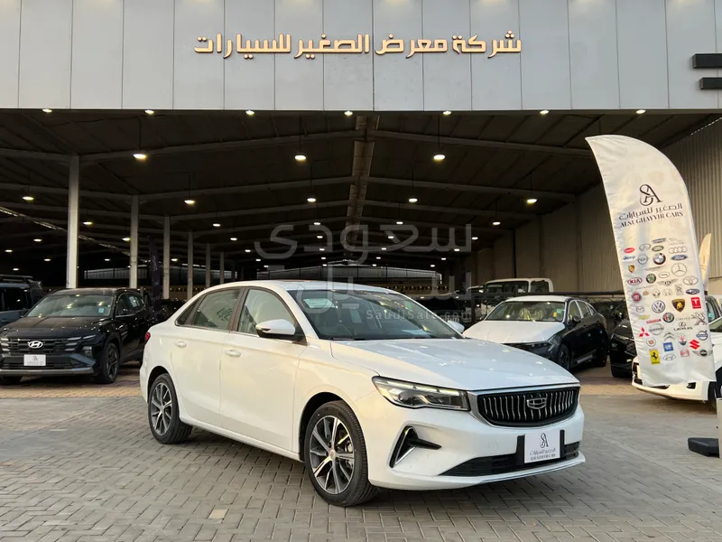 2024 جيلي امجراند