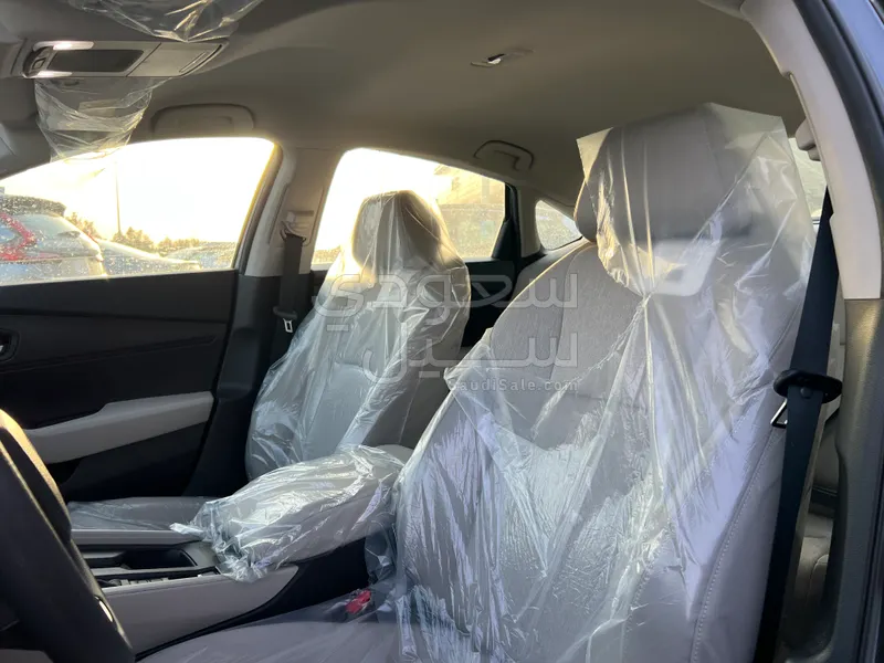 2025 هوندا اكورد ال اكس