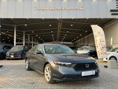 2025 هوندا اكورد ال اكس