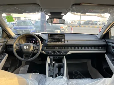 2025 هوندا اكورد ال اكس