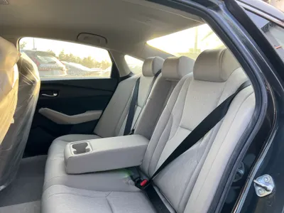 2025 هوندا اكورد ال اكس