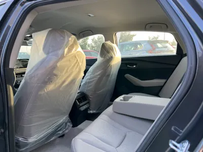 2025 هوندا اكورد ال اكس