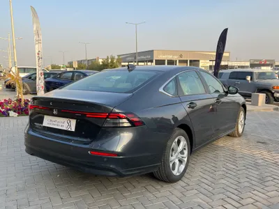 2025 هوندا اكورد ال اكس