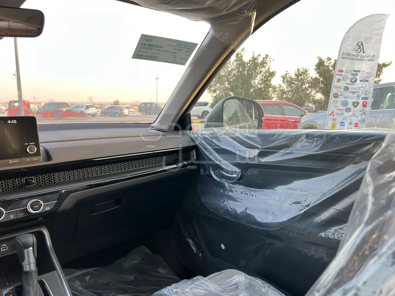 2025 هوندا سي ار في إل إكس - 2 دابليو دي