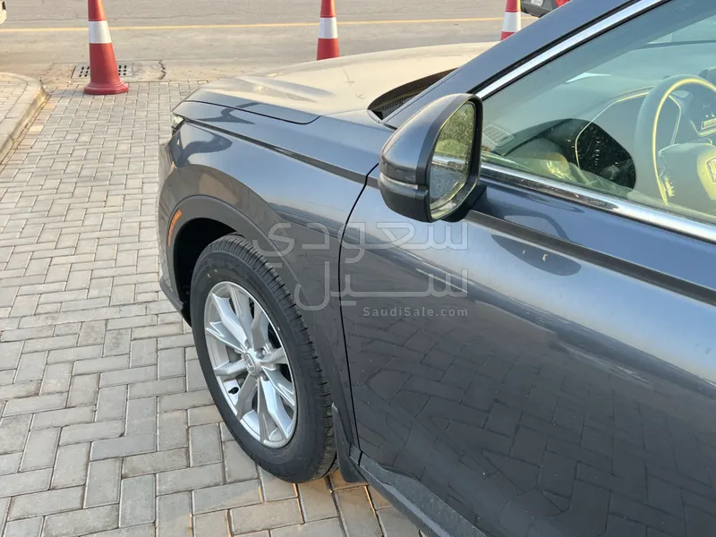 2025 هوندا سي ار في إل إكس - 2 دابليو دي