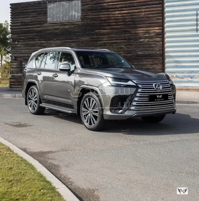 2024 Lexus LX 600