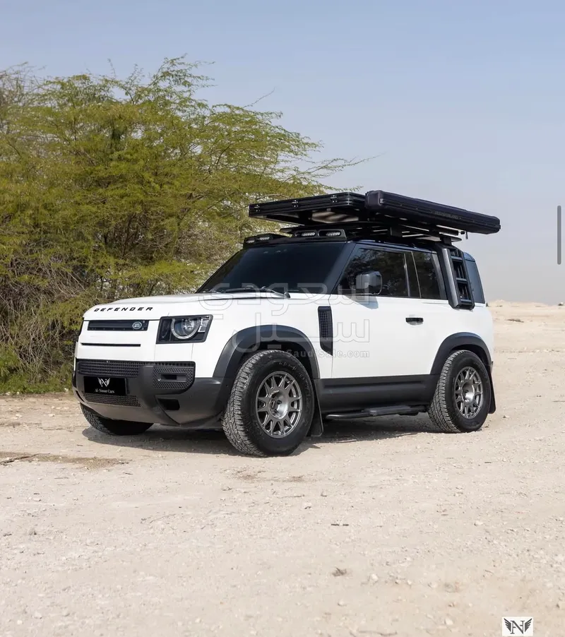 2024 لاند روفر ديفيندر 90