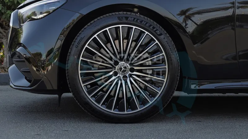 2026 مرسيدس - بنز إي 300 أي إم جي