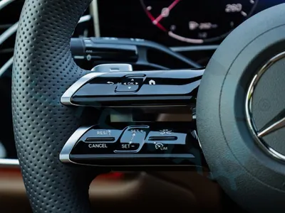 2026 مرسيدس - بنز إي 300 أي إم جي