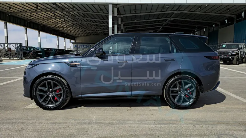 2025 لاند روفر رينج روفر سبورت اس اي