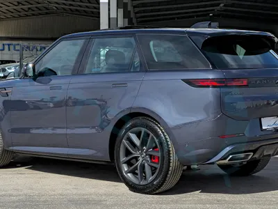 2025 لاند روفر رينج روفر سبورت اس اي