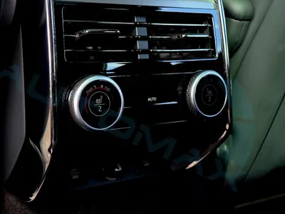 2025 لاند روفر رينج روفر سبورت اس اي