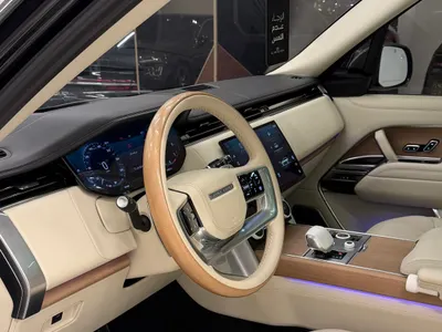 2023 لاند روفر رينج روفر اس في اوتوبيوغرافي