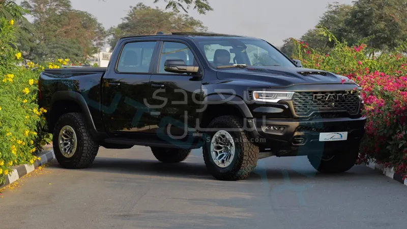 2025 دودج رام تي ار اكس