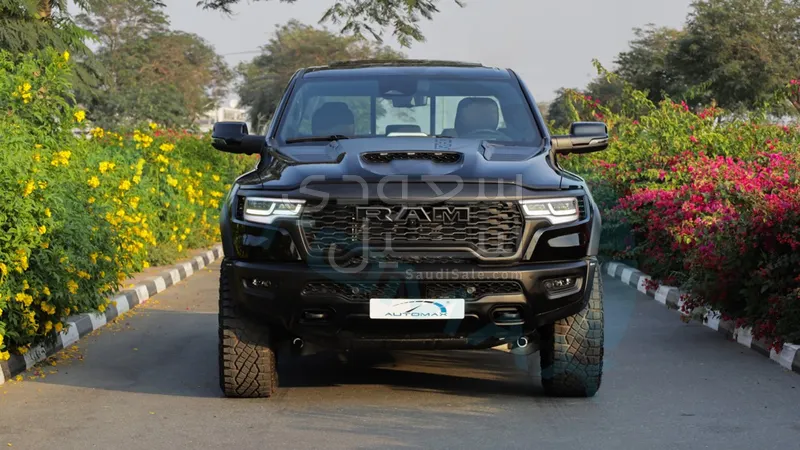 2025 دودج رام تي ار اكس
