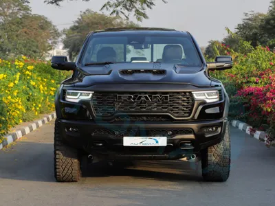 2025 دودج رام تي ار اكس