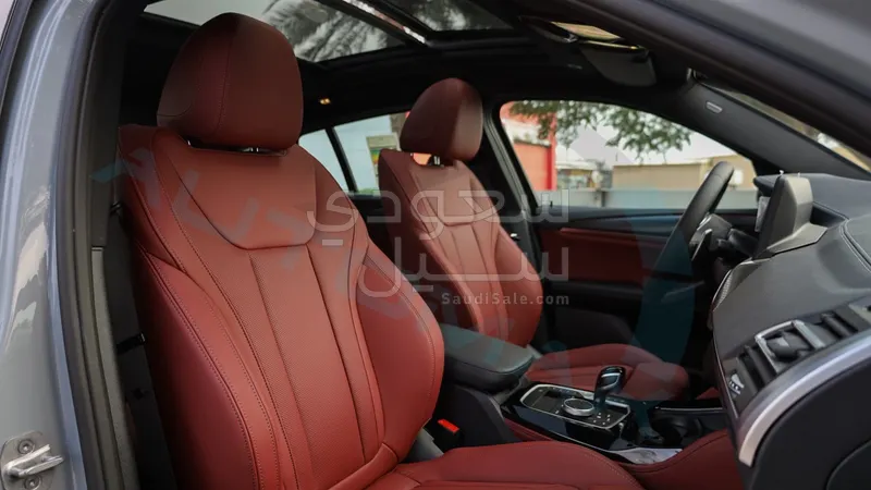 2025 بي ام دبليو الفئة اكس 4 ام كت