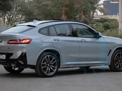 2025 بي ام دبليو الفئة اكس 4 ام كت