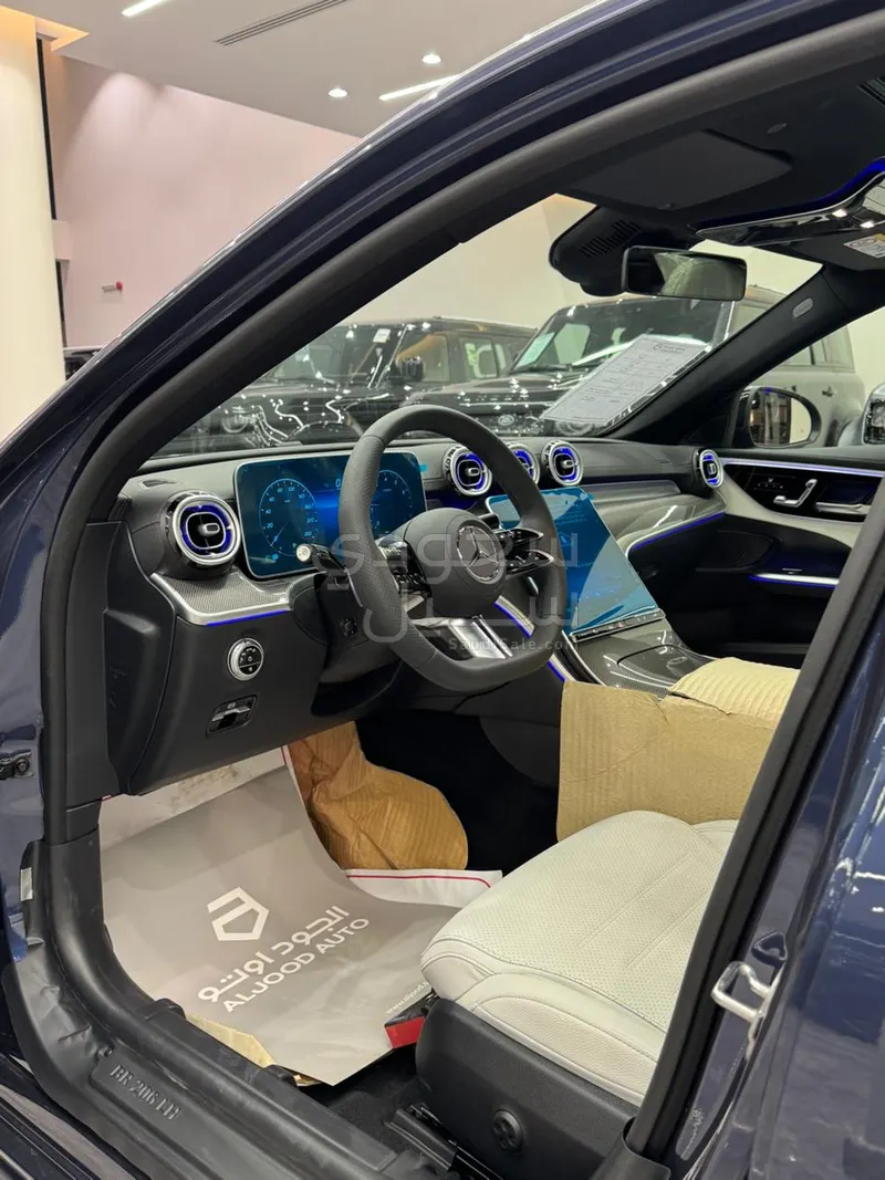 2025 مرسيدس - بنز سي 200