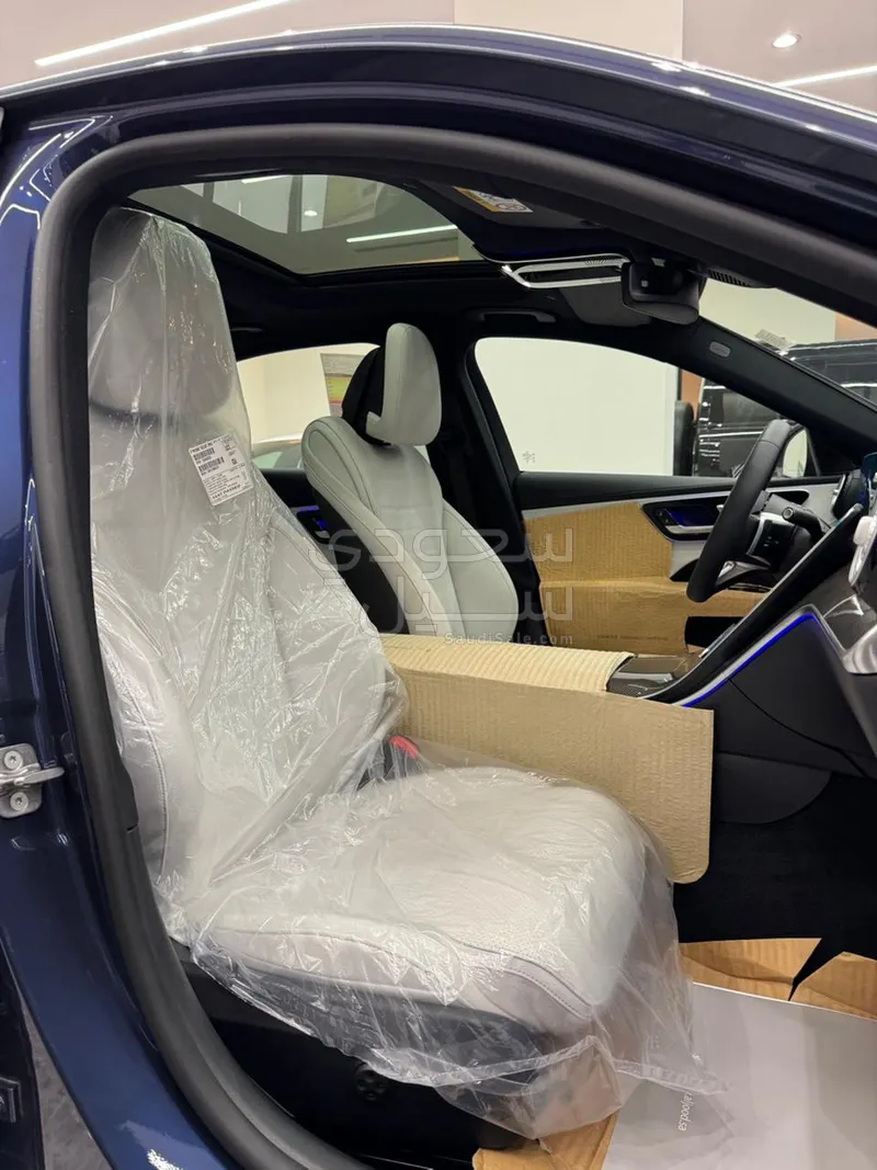 2025 مرسيدس - بنز سي 200