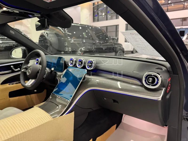 2025 مرسيدس - بنز سي 200