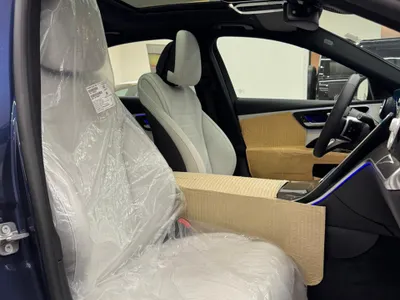 2025 مرسيدس - بنز سي 200