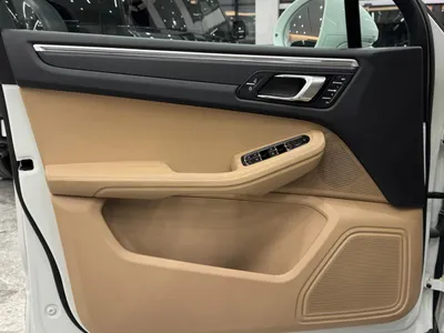 2024 بورش ماكان تي