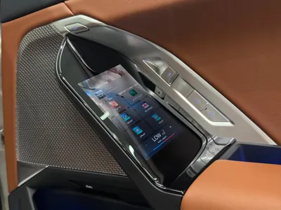 2026 بي ام دبليو الفئة السابعة 735أي