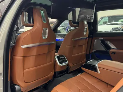 2026 بي ام دبليو الفئة السابعة 735أي