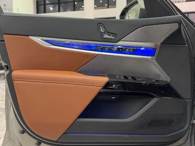 2026 بي ام دبليو الفئة السابعة 735أي