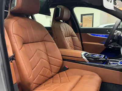 2026 بي ام دبليو الفئة السابعة 740أي