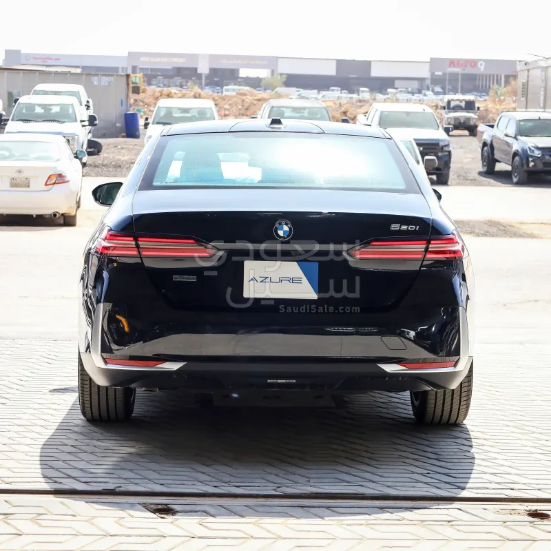 2026 بي ام دبليو الفئة الخامسة 520 أي