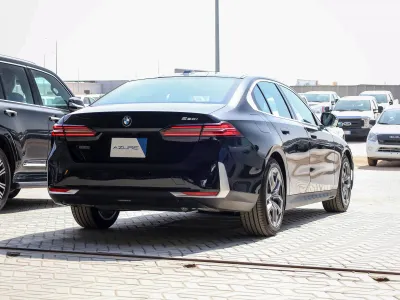 2026 بي ام دبليو الفئة الخامسة 520 أي