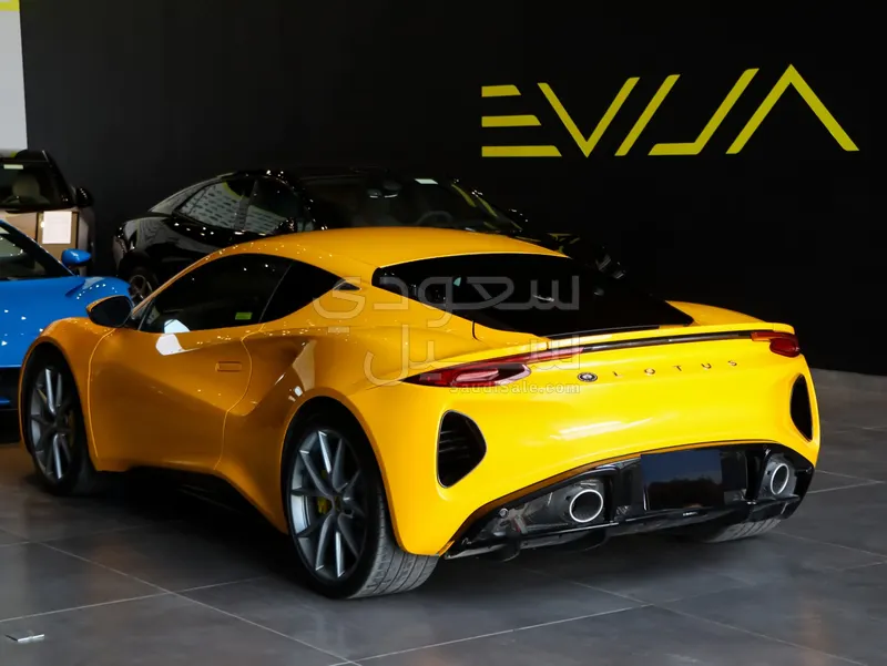 2025 لوتس اميرا فرست ادشن