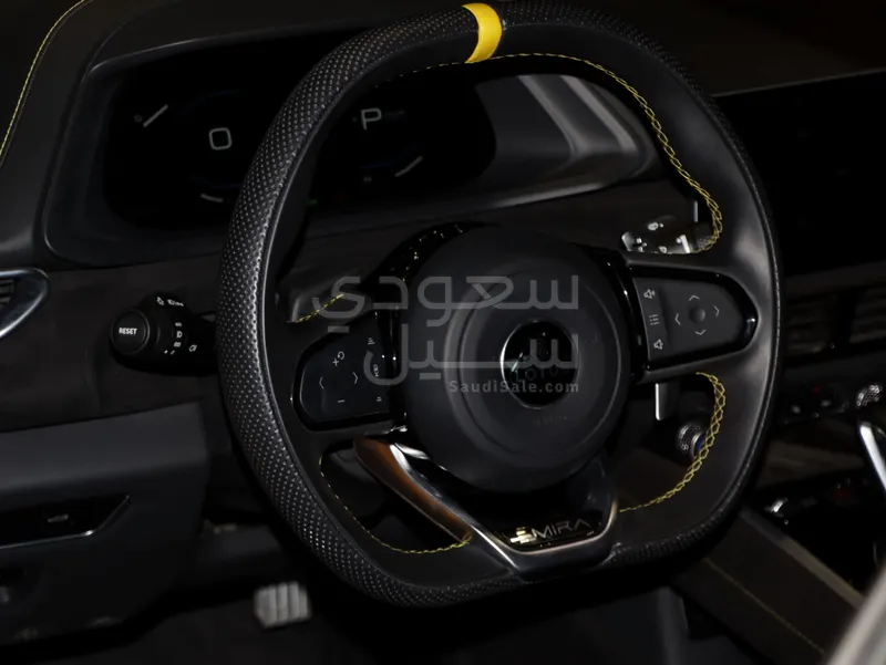 2025 لوتس اميرا فرست ادشن