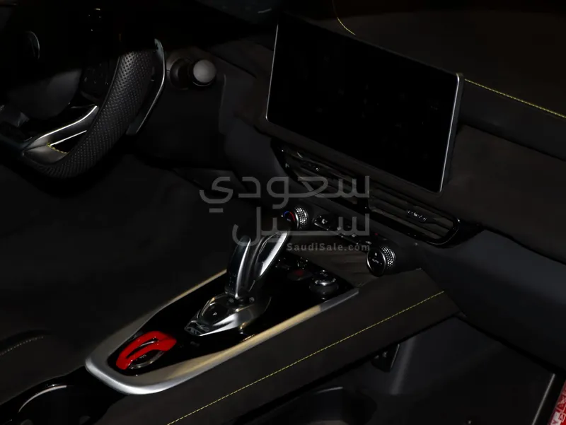 2025 لوتس اميرا فرست ادشن