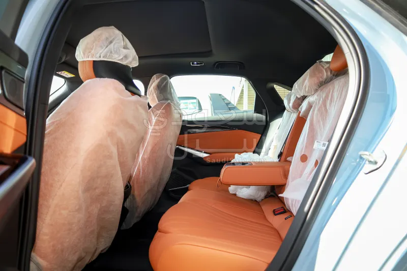 2026 جيلي بريفيس