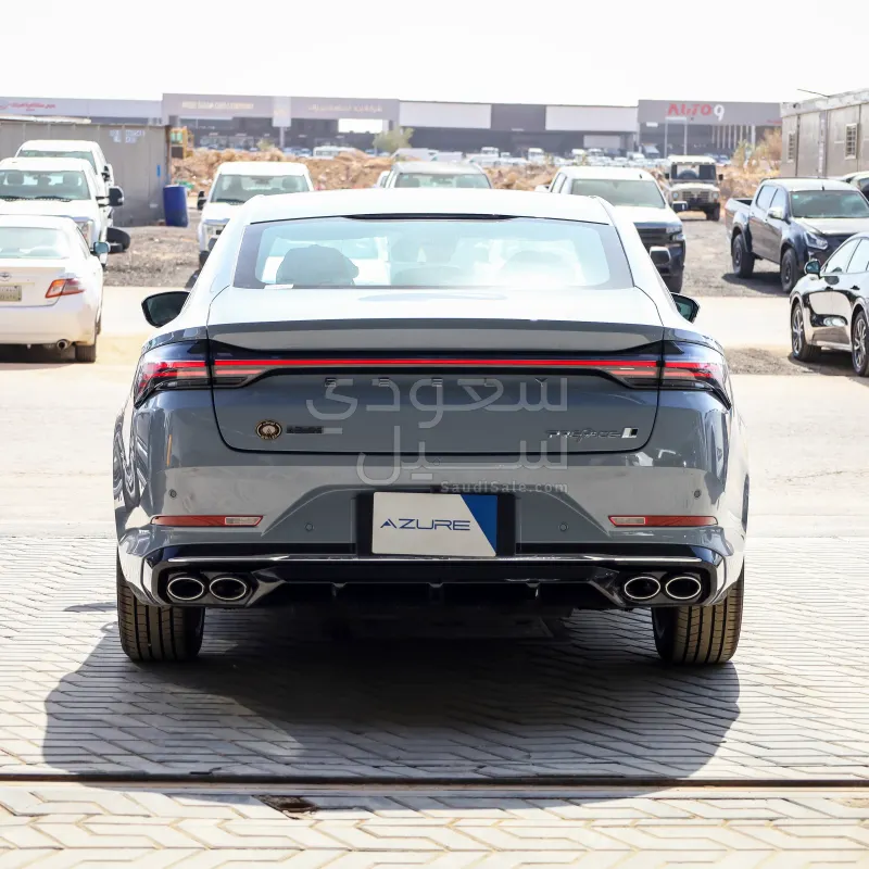 2026 جيلي بريفيس