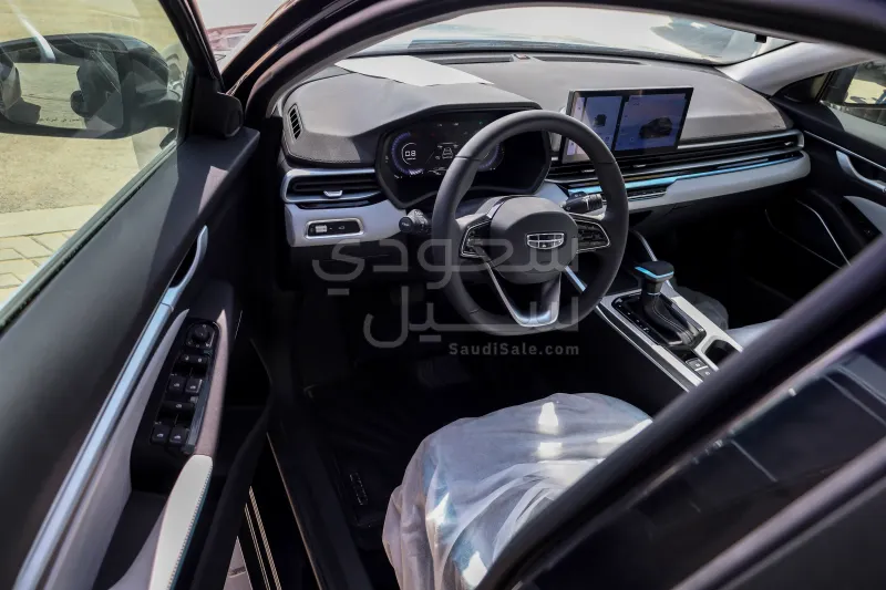 2025 جيلي امجراند